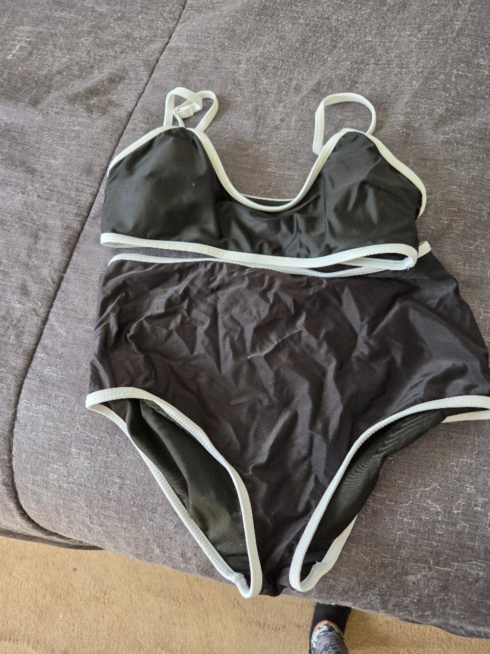 Bathing suit
